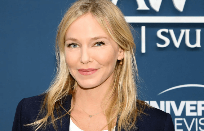 Kelli Giddish Net Worth